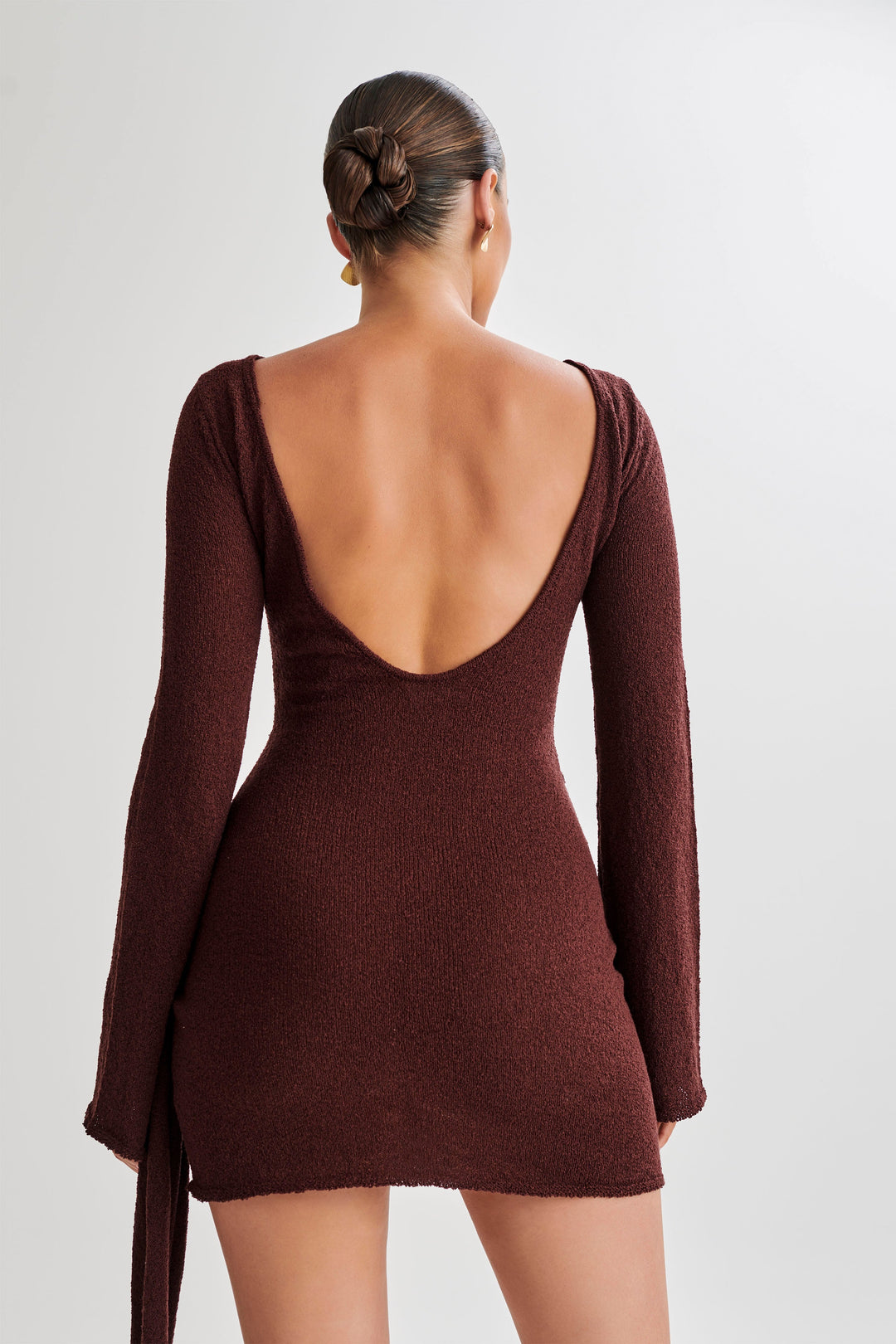 Dera mesh sleeved mini backless dress