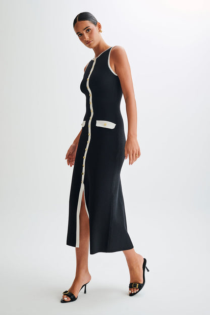 Sakyer Buttoned Elegant Maxi Dress