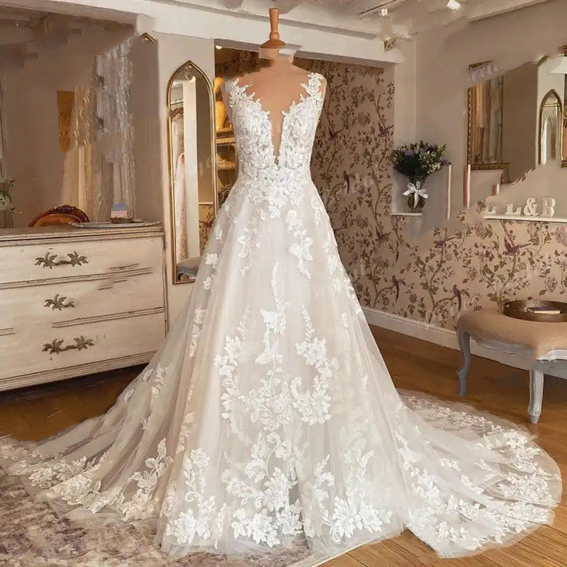Women's Temperament Fashion Lace Applique Wedding Dress Aclosy