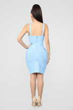 Women's Banquet Short Dress With Open Back And Waist Aclosy