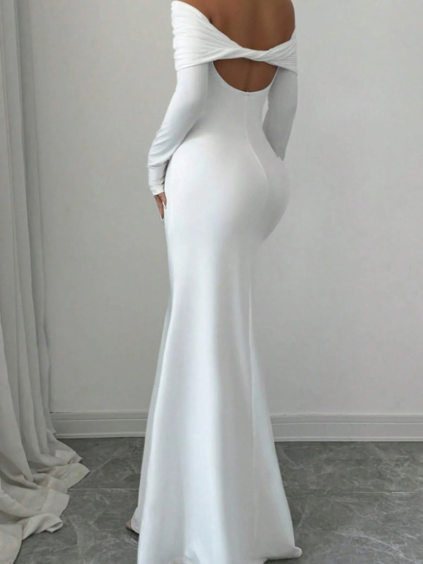 Off-Shoulder Long Sleeve Bodycon Maxi Dress Aclosy Off-Shoulder Long Sleeve Bodycon Maxi Dress Aclosy