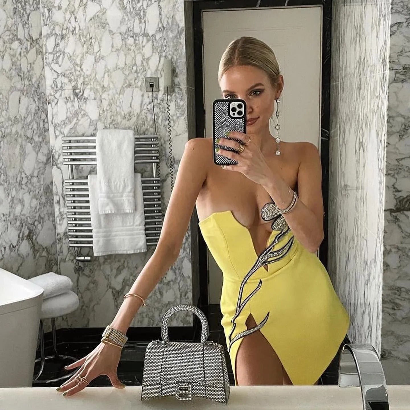 Women's Tube Top Net Yarn Flowers Rhinestone Dress Aclosy