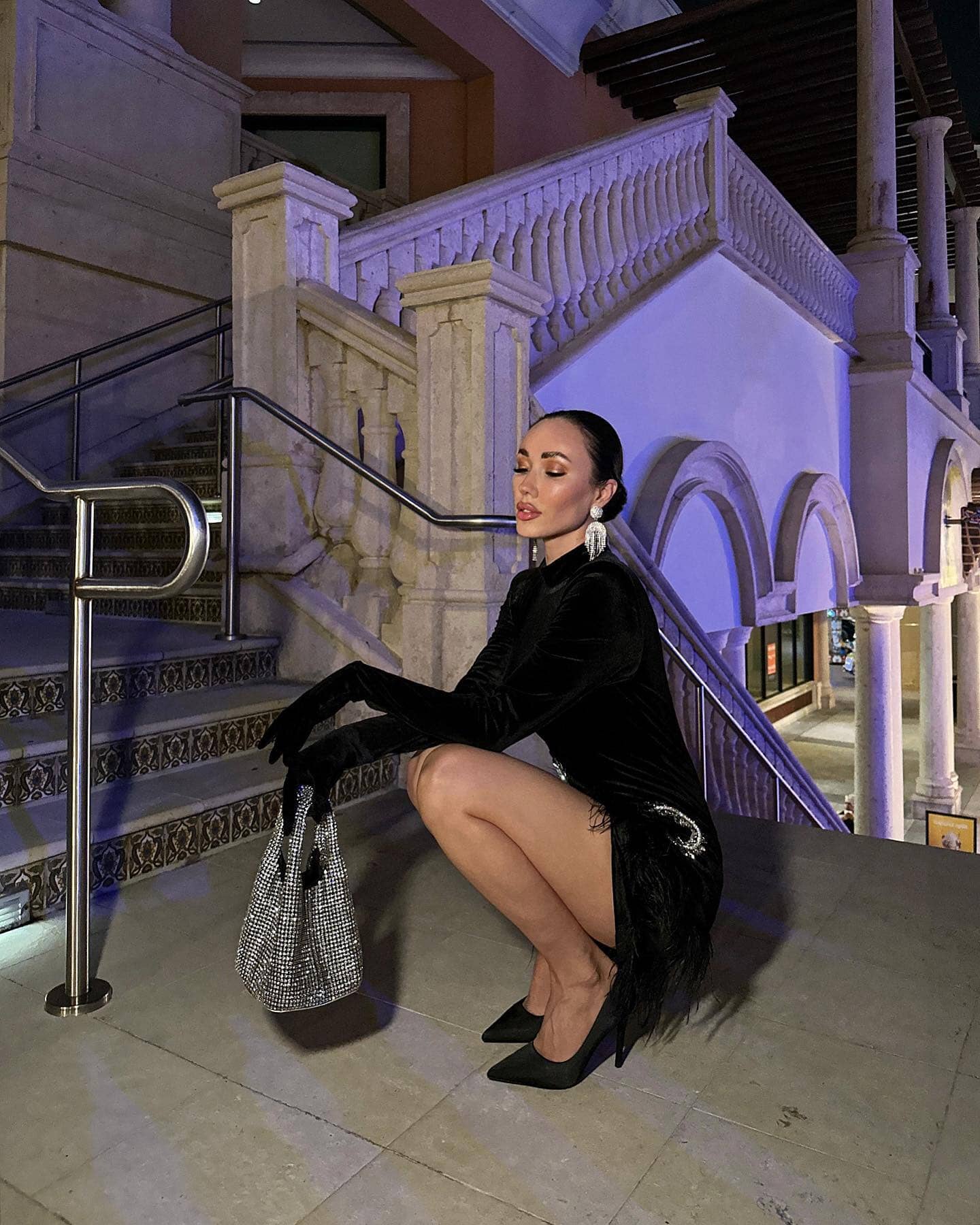 Black Sexy Casual Long Sleeve Velvet Slimming Dress aclosy