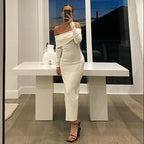 New High-waist One-shoulder  Long-sleeved Dress aclosy