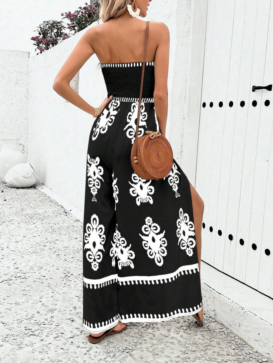Sleeveless Dress In A Palace Style, Suitable For Women Throughout The Year, Featuring A Slim And Elongated Silhouette, Designed To Accentuate The Chest And Cinch The Waist, Made From Soft, Sun-Protect aclosy