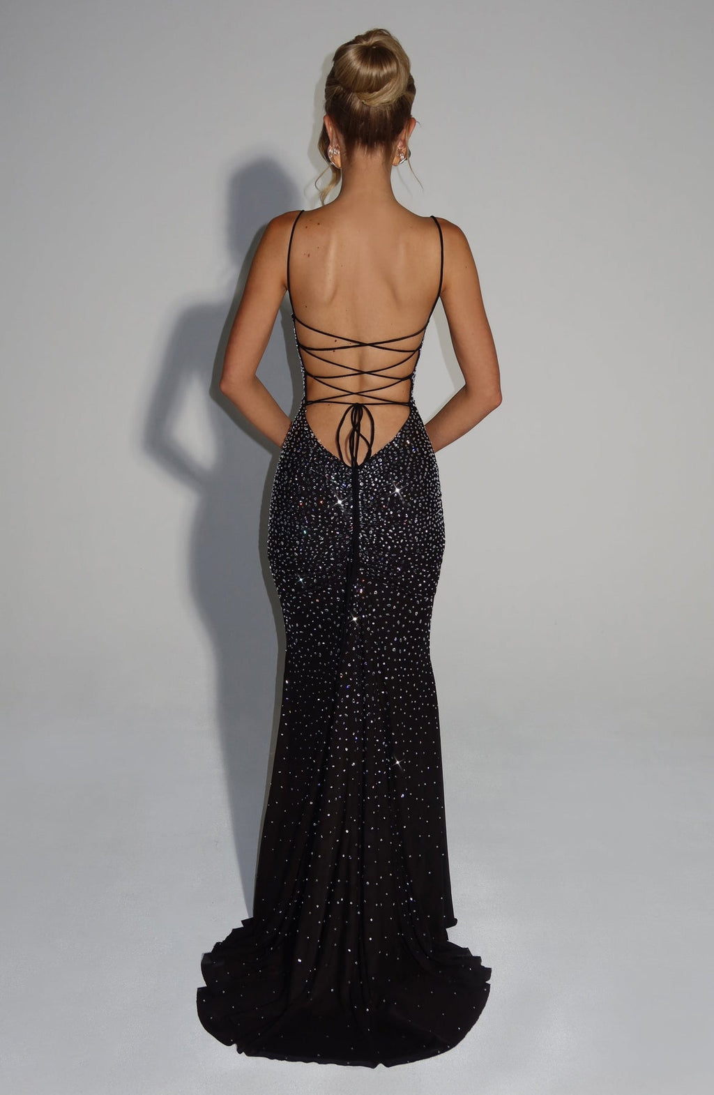 Backless Rhinestone ALEKA ELEGANT BACKLESS RHINESTONE MAXI DRESS – Aclosy
