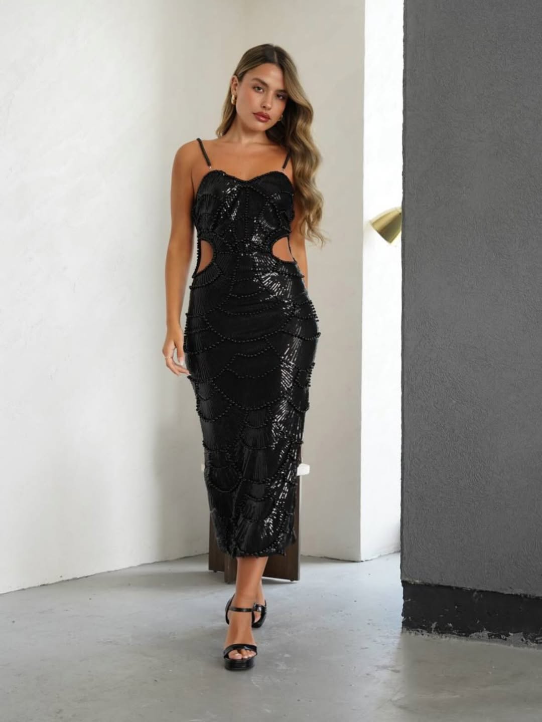 Hollow-out Camisole Beads Banquet Evening Dress (Copy) Aclosy