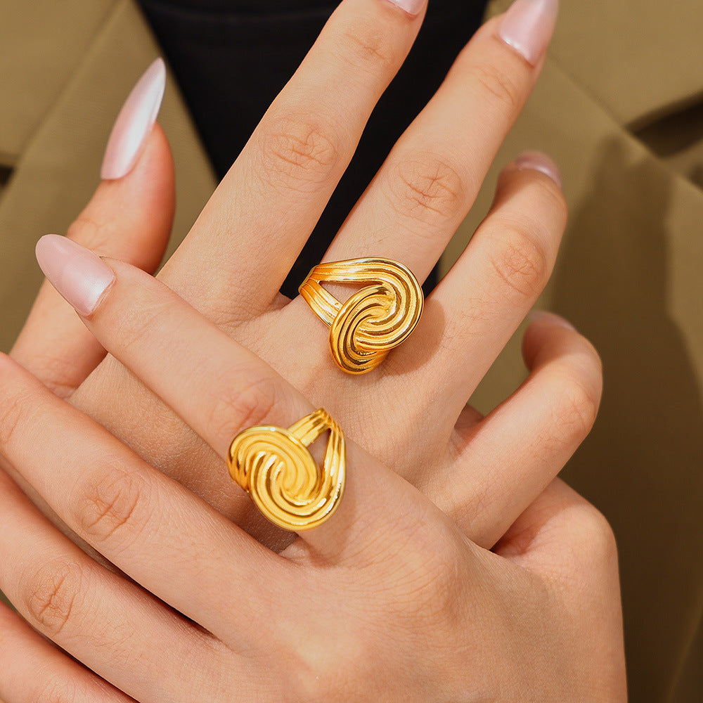 18K Gold-Plated Twisted Ring Trendsi