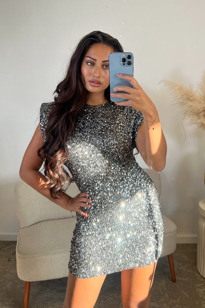 CHIC SEQUIN MINI PARTY DRESS