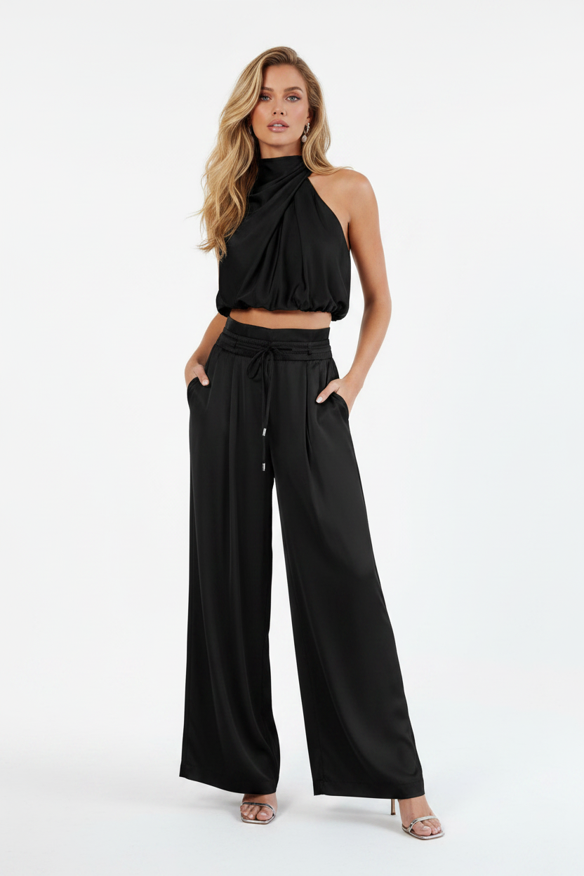 Sashi Suits Casual Sleeveless Midriff-baring sets