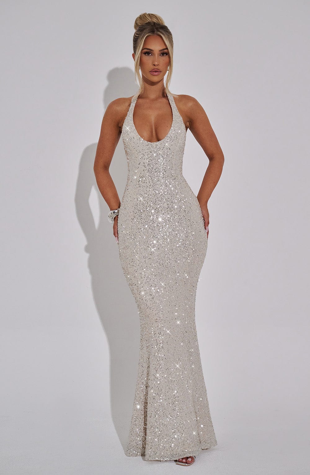 ALANA BACKLESS SEQUIN MAXI DRESS