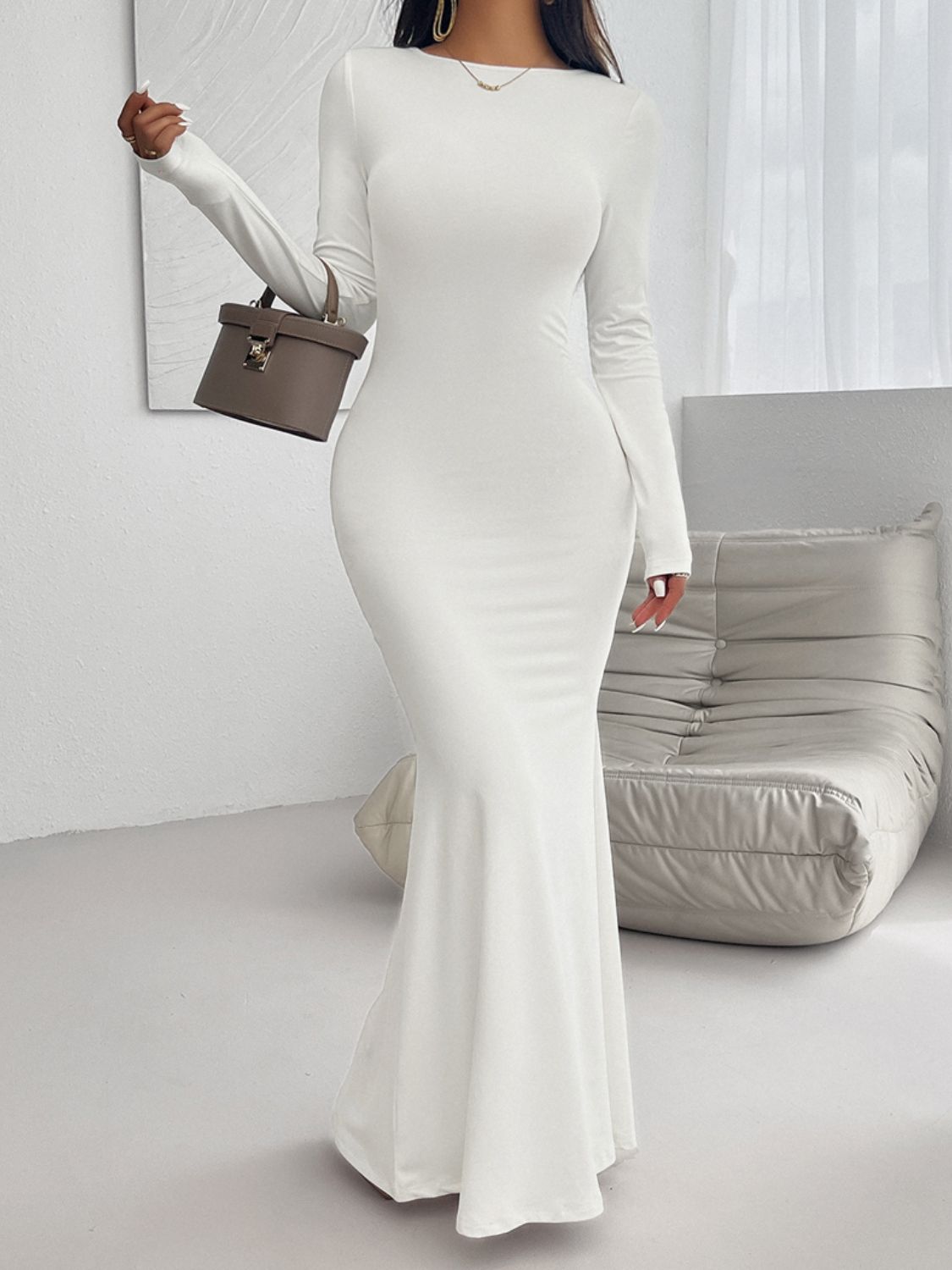 Devine Backless Round Neck Long Sleeve Maxi Dress Trendsi