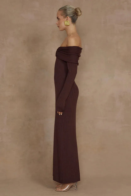 Perpiya Elegant Strapless Maxi Dress