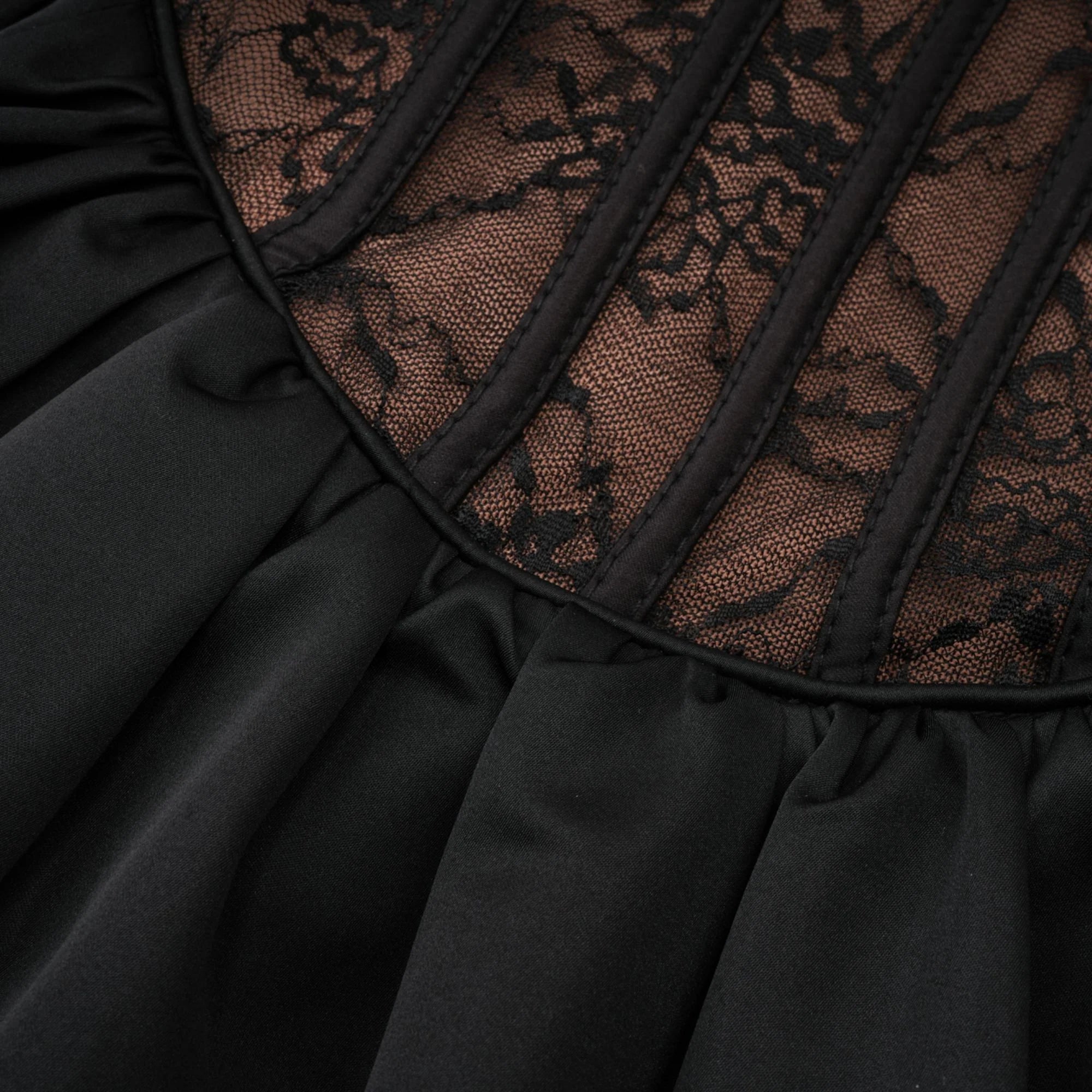 ALAYA CORSET SNATCHED MINI SKIRT