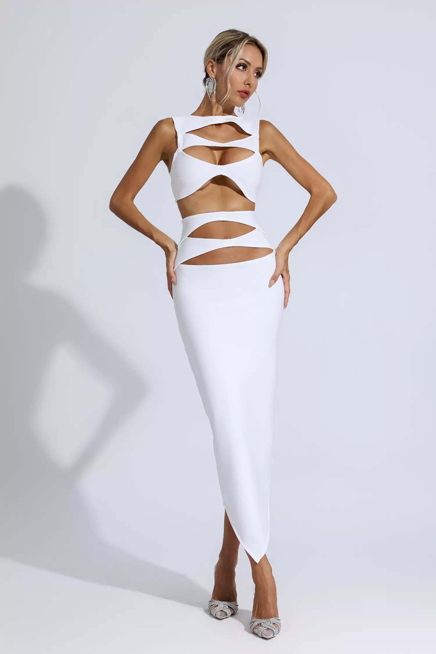 CHARMING CUTOUT ELITE HOLLOW DRESS Aclosy