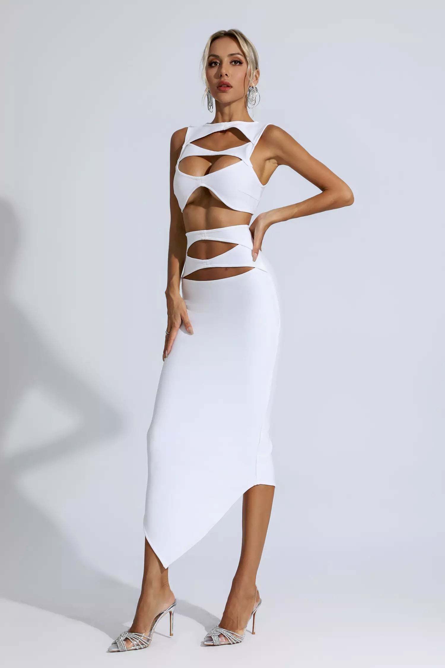 CHARMING CUTOUT ELITE HOLLOW DRESS Aclosy