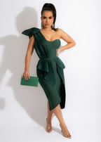 Women's Fashion Three-dimensional Ruffled Shoulder Dress aclosy