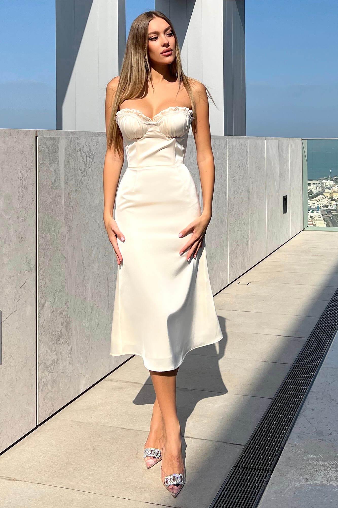 Chest Small Flower Edge Draped Mid-length Dress Aclosy