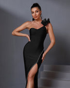 New Women's One-shoulder Three-dimensional Mesh Sleeveless High Slit Long Aclosy
