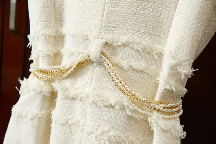 Short-sleeved Dress With Braided Pearl Chain Aclosy