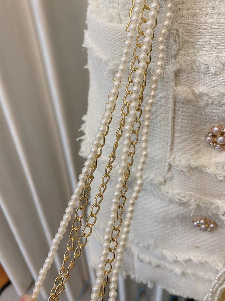 Short-sleeved Dress With Braided Pearl Chain Aclosy