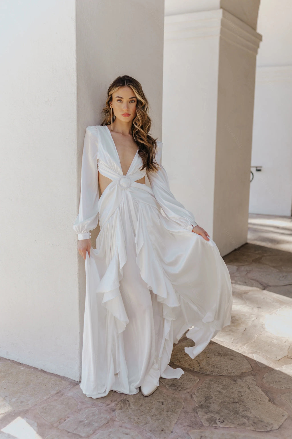 Women's Lace V-Neck Solid Color Fashion Dress Aclosy