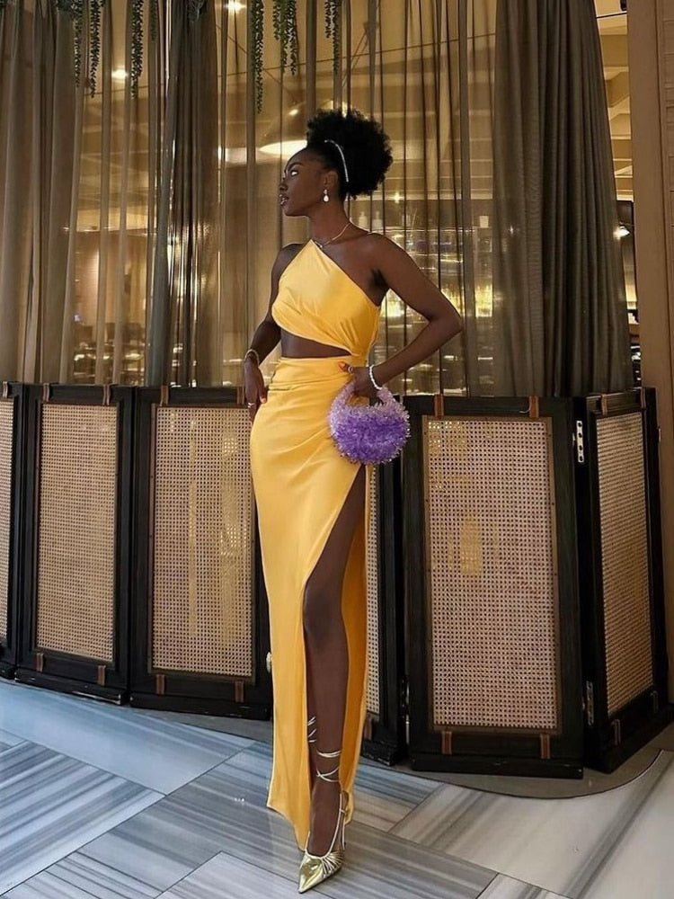 Women's Slant Shoulder Hollow Pleated High Slit Long Dress aclosy