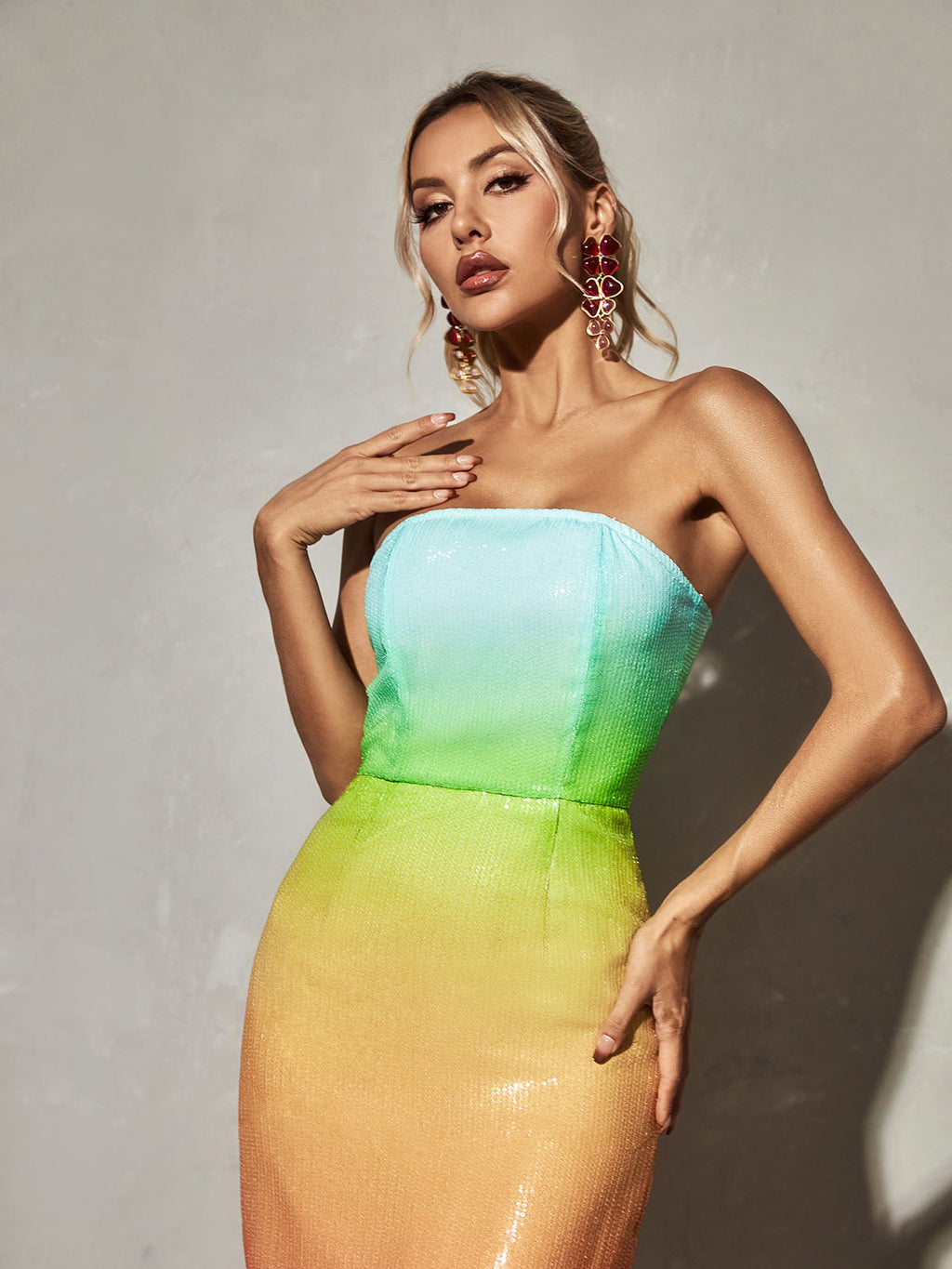 European And American Women's Clothing Fashion Sexy Figure Tube Top High Waist Gradient Color Dress Women aclosy