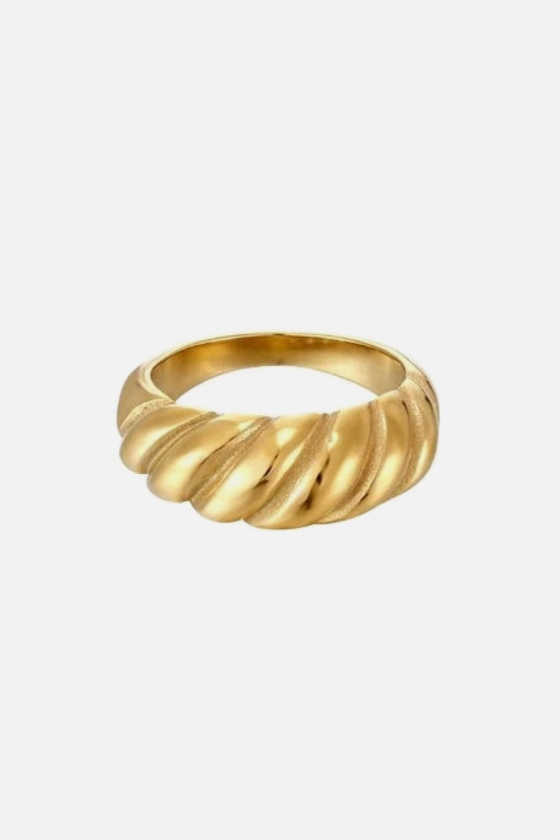 Gold Twisted Ring Trendsi