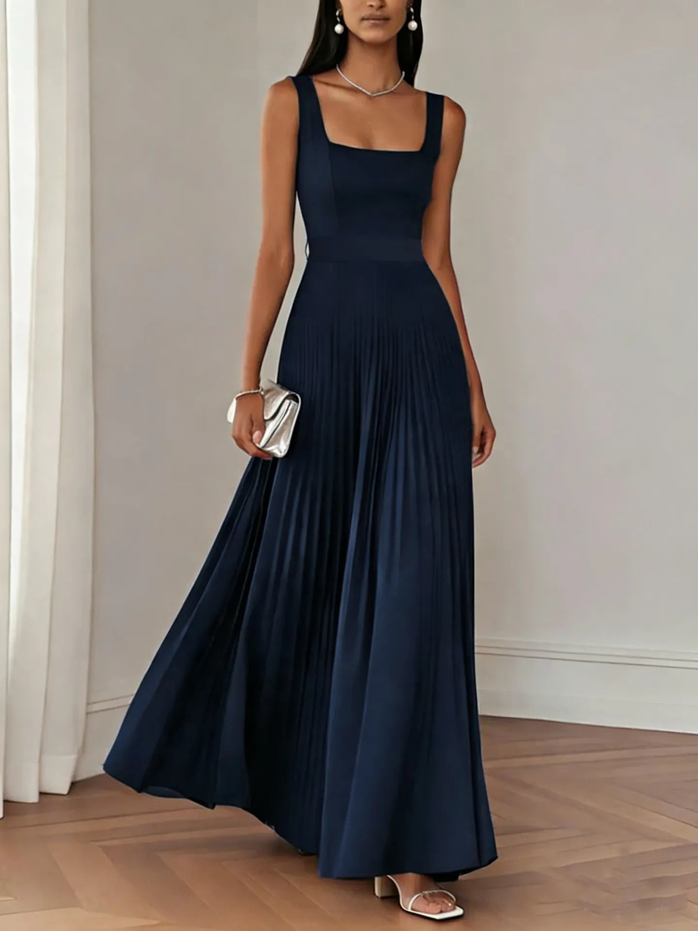 WELANA ELEGANT PLEATED MAXI DRESS