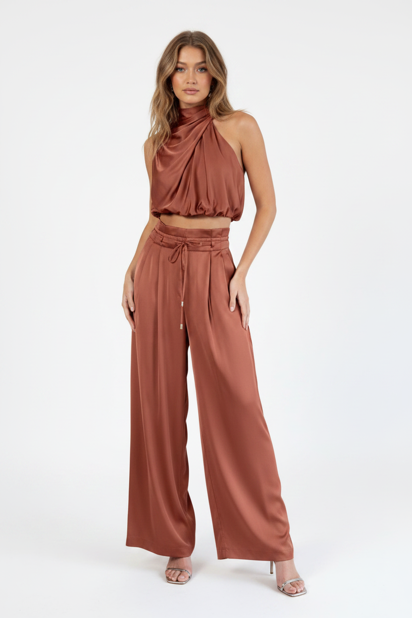 Sashi Suits Casual Sleeveless Midriff-baring sets