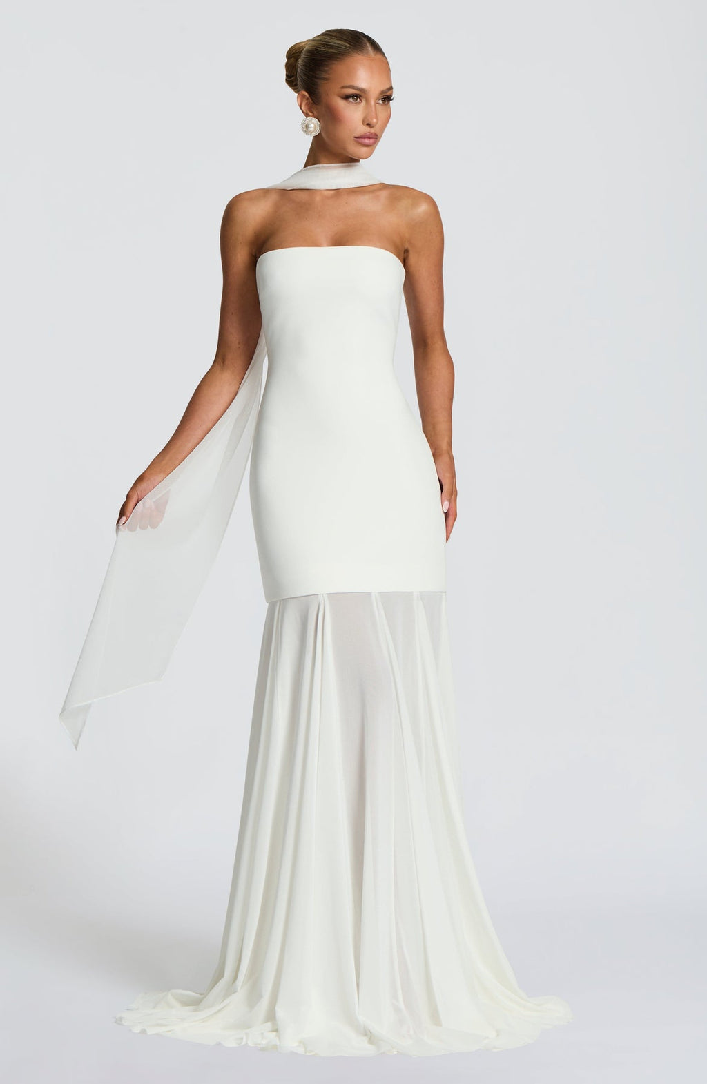 Elerna Strapless Hugging Mermaid Maxi Dress