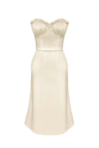 Chest Small Flower Edge Draped Mid-length Dress Aclosy