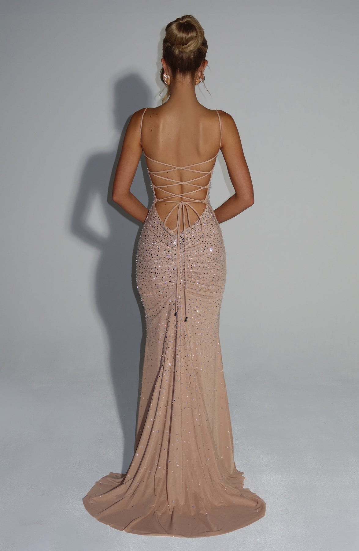 ALEKA ELEGANT BACKLESS RHINESTONE MAXI DRESS