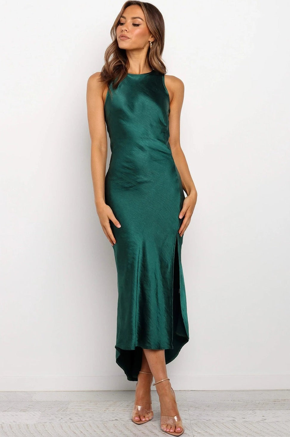 Spring and summer backless long skirt Aclosy