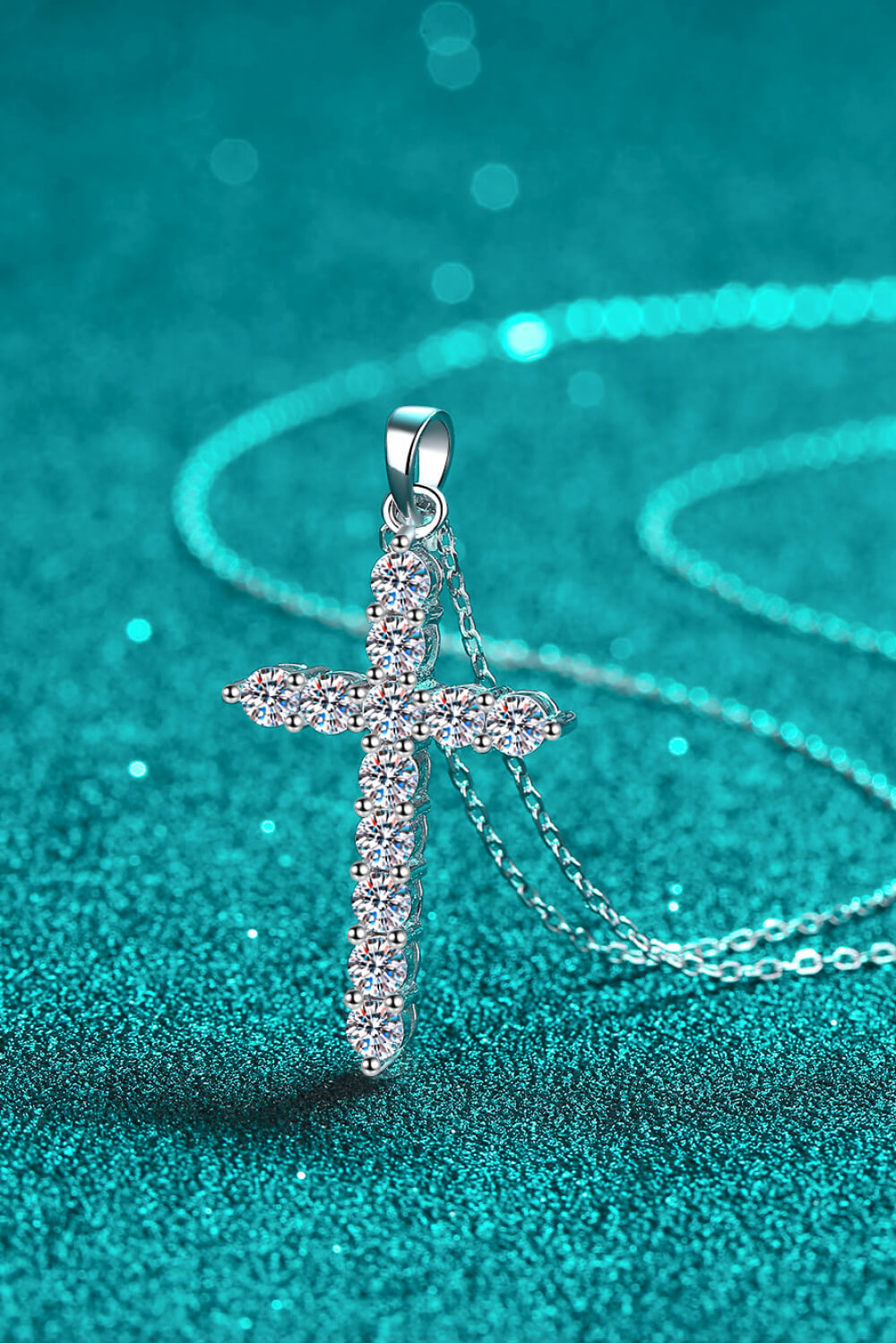 925 Sterling Silver Cross Moissanite Necklace Trendsi