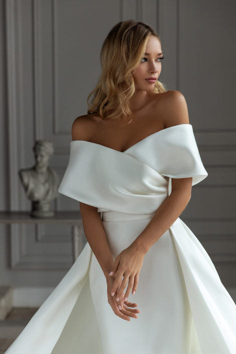 White Satin Wedding Dress Summer One-shoulder Slim Slimming Tail Dress aclosy