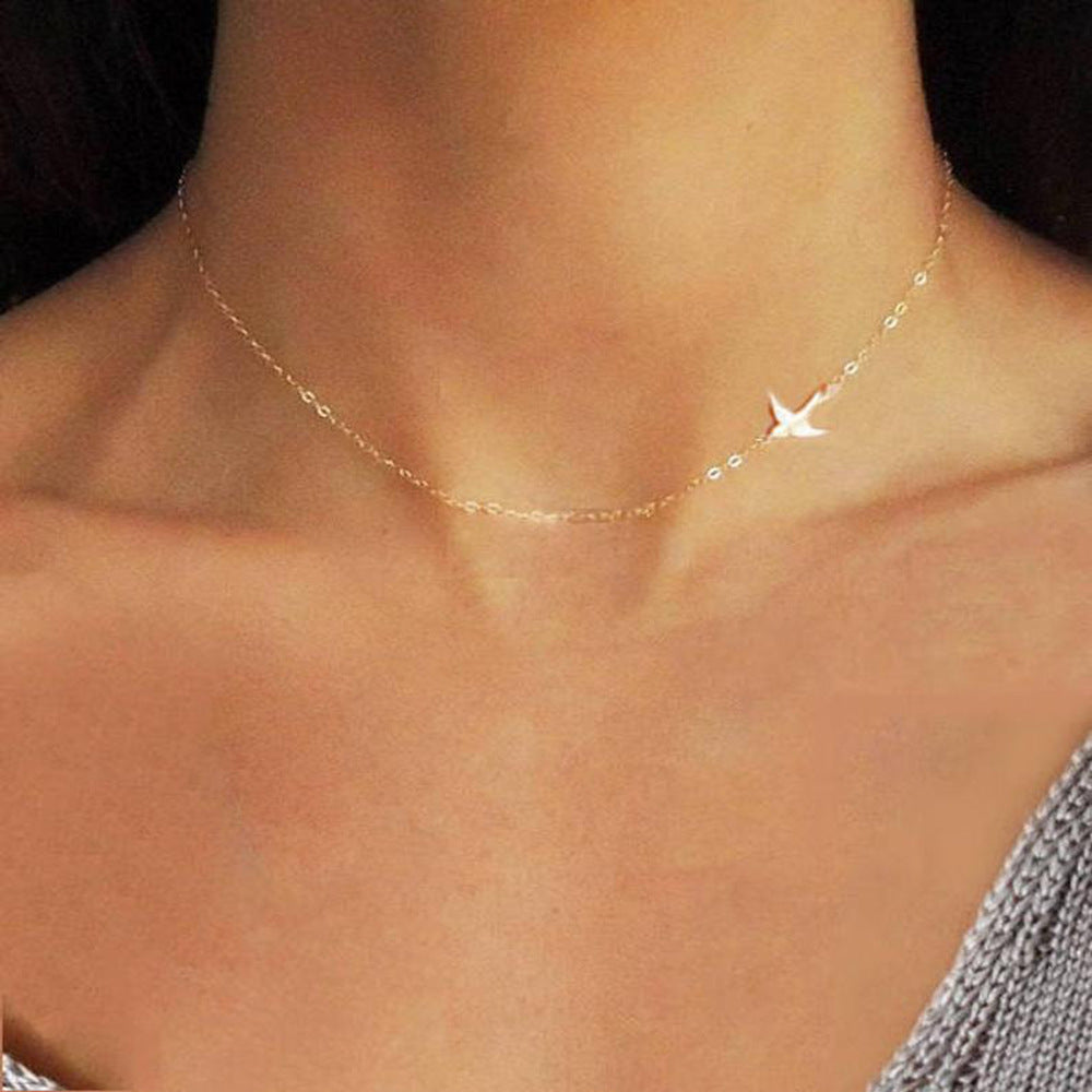 Metal Peace Dove Short Women's Clavicle Necklace New In