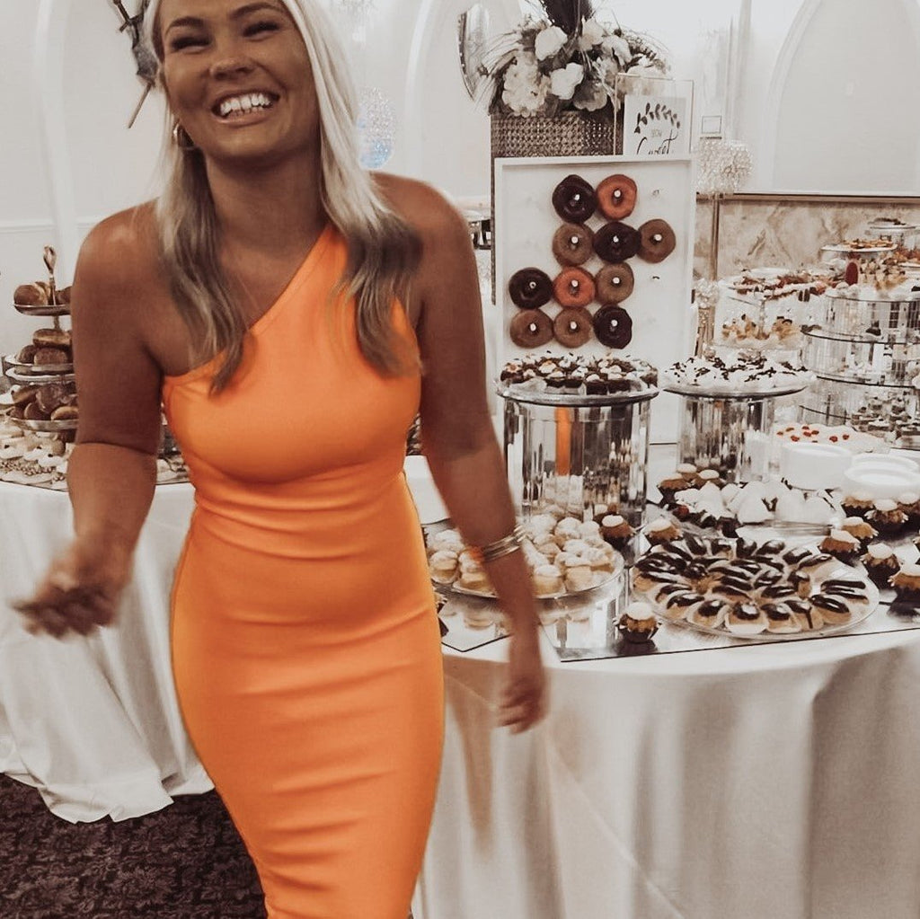 One-shoulder Bandage Dress aclosy