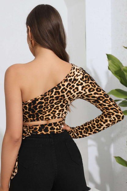 Leopard Cutout One-Shoulder Cropped Top Trendsi