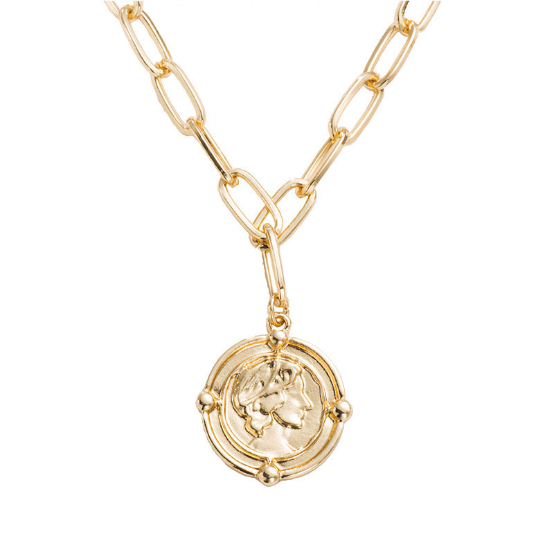 Queen Gold Coin Pendant Fashion Clavicle Chain New In