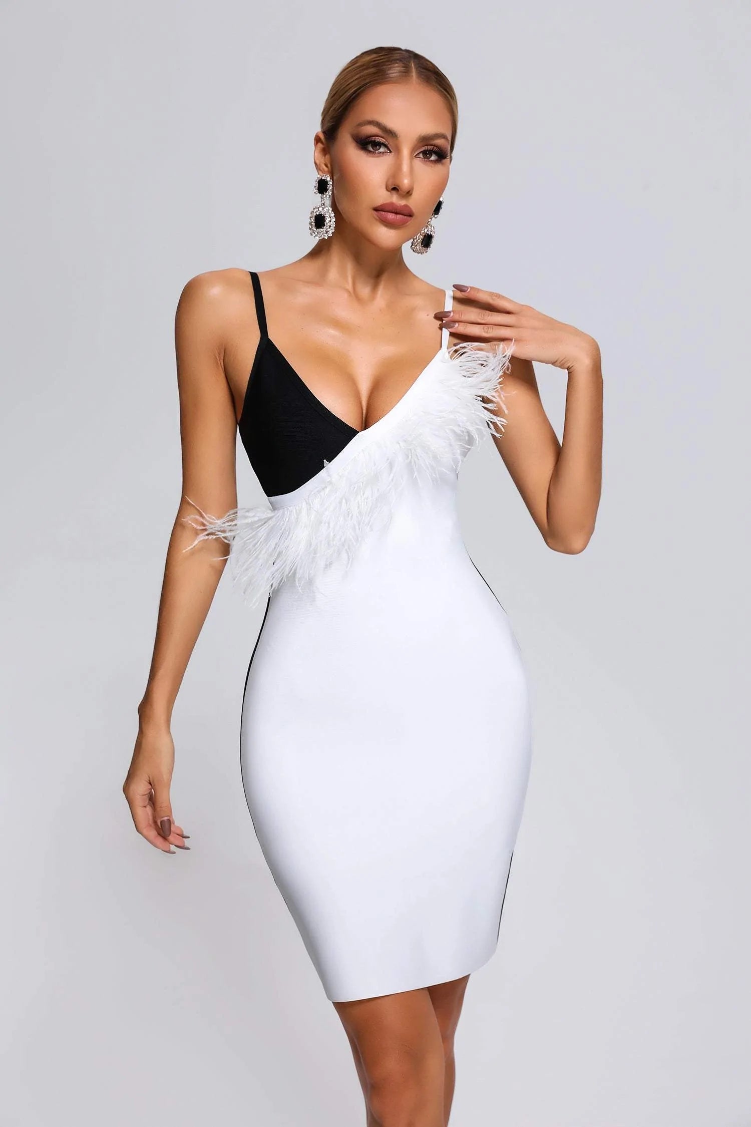 Pola Feather Mini Bandage Dress-White aclosy
